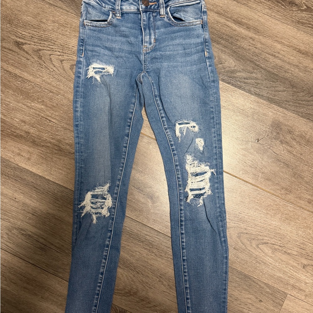 American Eagle Outfitters Medium Blue Ripped Skinny Jeans
